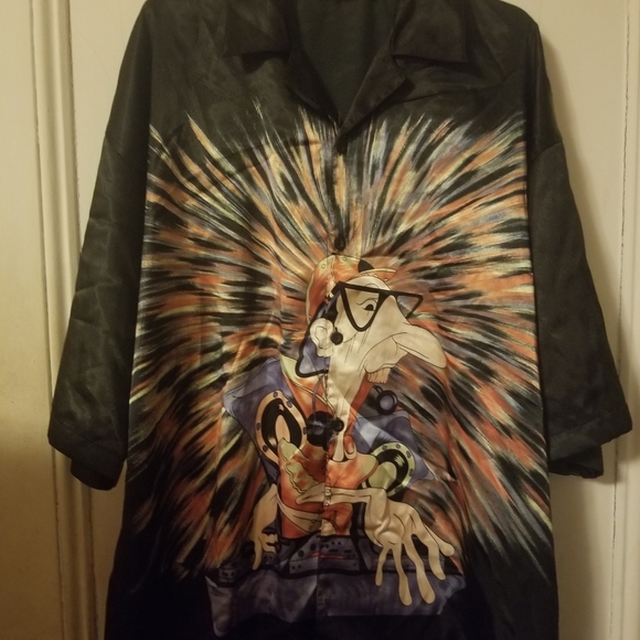 Clothing - Picture 6 of 6